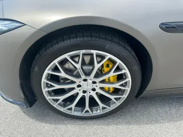 MERCEDES-BENZ SLR SL Roadster SL AMG 63 4Matic