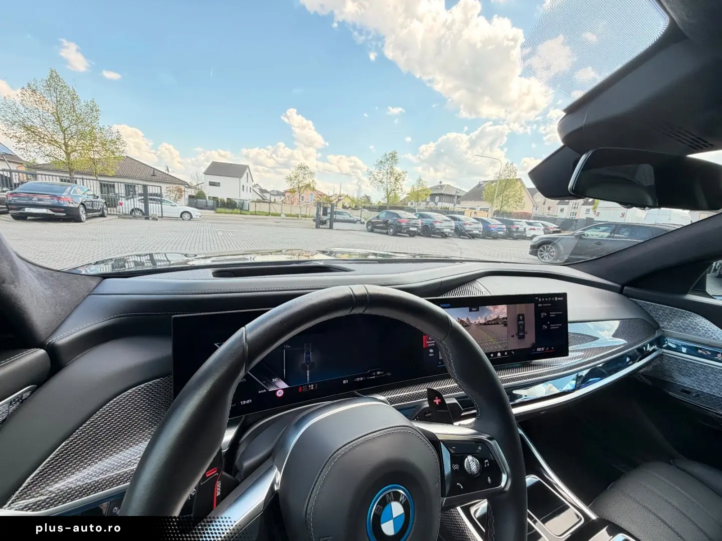 BMW M760e xDrive Two Tone Individual 3xTV SkyLounge