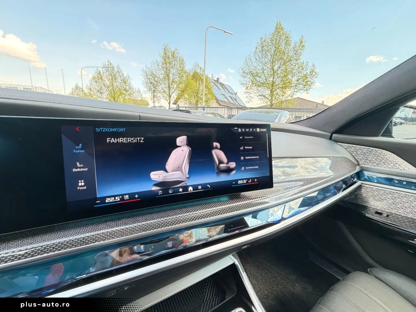 BMW M760e xDrive Two Tone Individual 3xTV SkyLounge