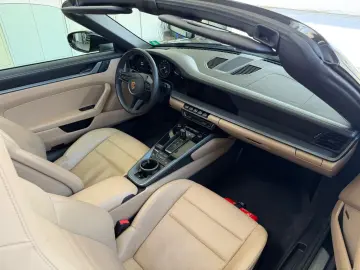 PORSCHE 992 911  Carrera Cabriolet Sport Komfort  BOSE