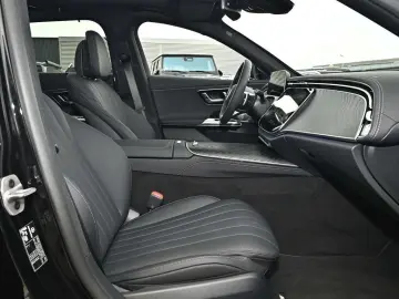 MERCEDES-BENZ E 450 d 4M T AMG Line AHK Standhz. Dis&hellip;