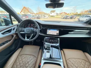 AUDI Q7 50TDI Qua SLinePlus Exclusive 360 HUD B&O ACC