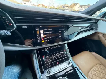 AUDI Q7 50TDI Qua SLinePlus Exclusive 360 HUD B&O ACC