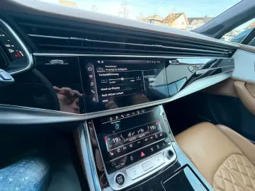 AUDI Q7 50TDI Qua SLinePlus Exclusive 360 HUD B&O ACC
