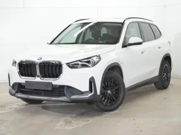 BMW X1 xDrive25e PANO HUD DA  AHK H K PA  SpoSi MEMO