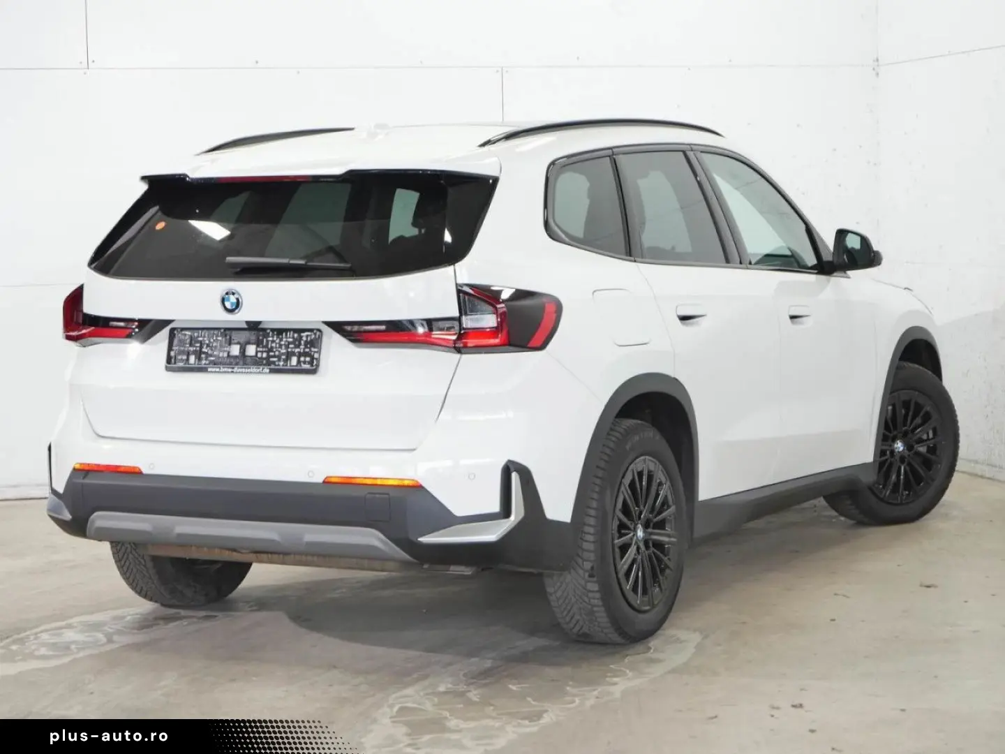 BMW X1 xDrive25e PANO HUD DA  AHK H K PA  SpoSi MEMO