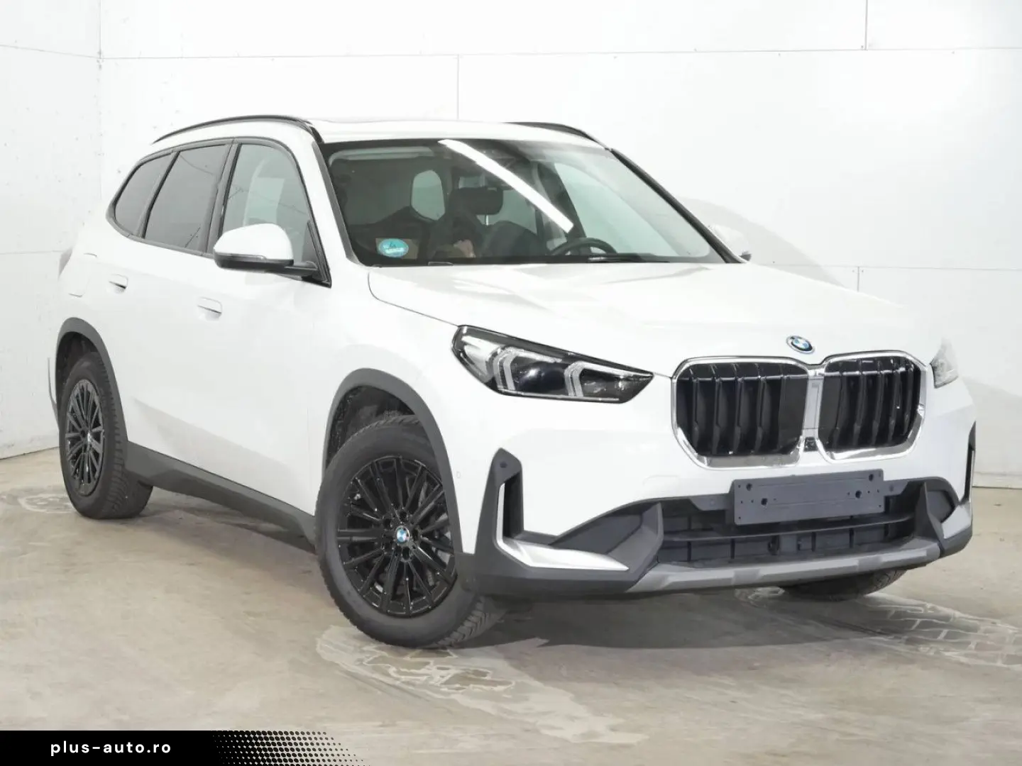 BMW X1 xDrive25e PANO HUD DA  AHK H K PA  SpoSi MEMO