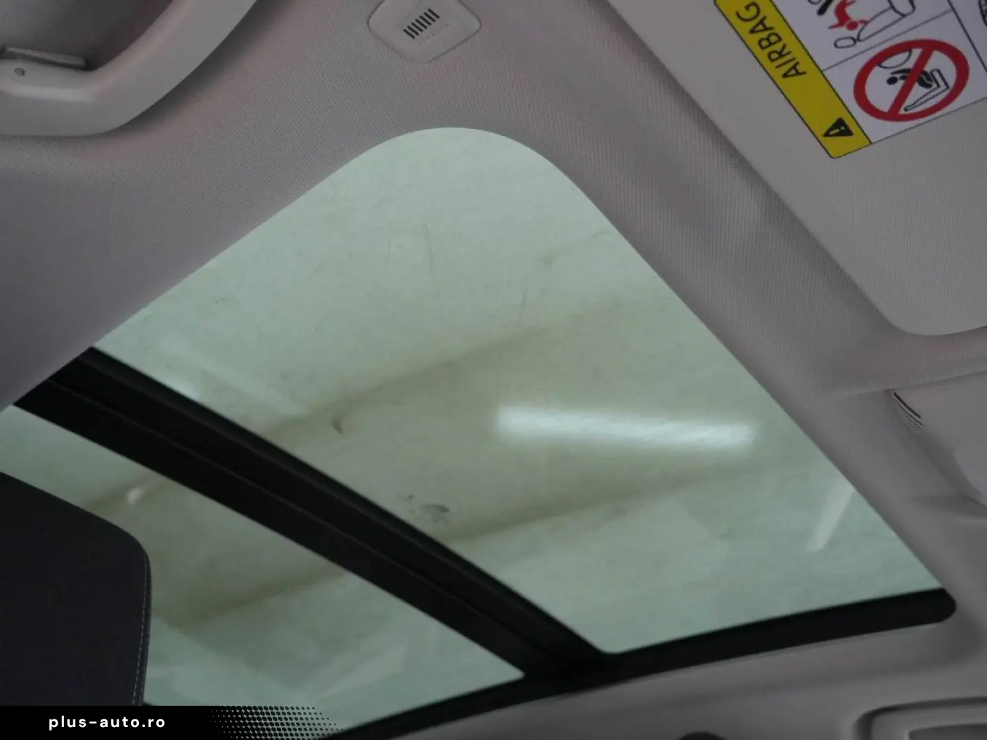 BMW X1 xDrive25e PANO HUD DA  AHK H K PA  SpoSi MEMO