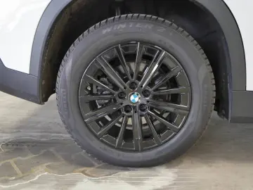 BMW X1 xDrive25e PANO HUD DA  AHK H K PA  SpoSi MEMO