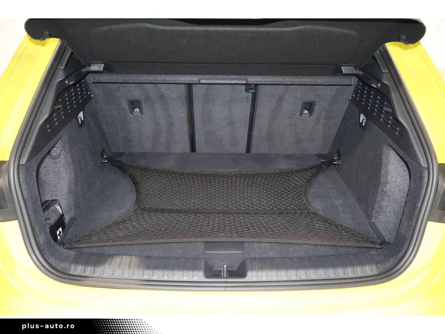 AUDI RS3 Sportback quattro UPE91 Keramik Schalensitze
