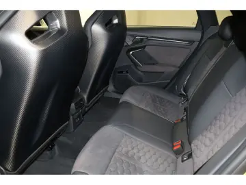 AUDI RS3 Sportback quattro UPE91 Keramik Schalensitze
