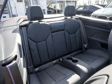 BMW M4 Cabrio xDrive Competition H K NAVI ACC HUD