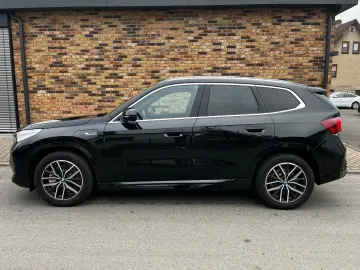 BMW X1 30e xDrive MSport AHK LED