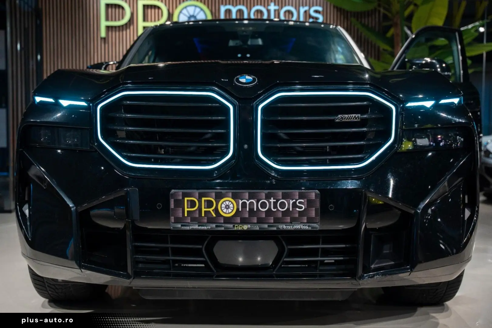 BMW XM 2023 — imagine 17