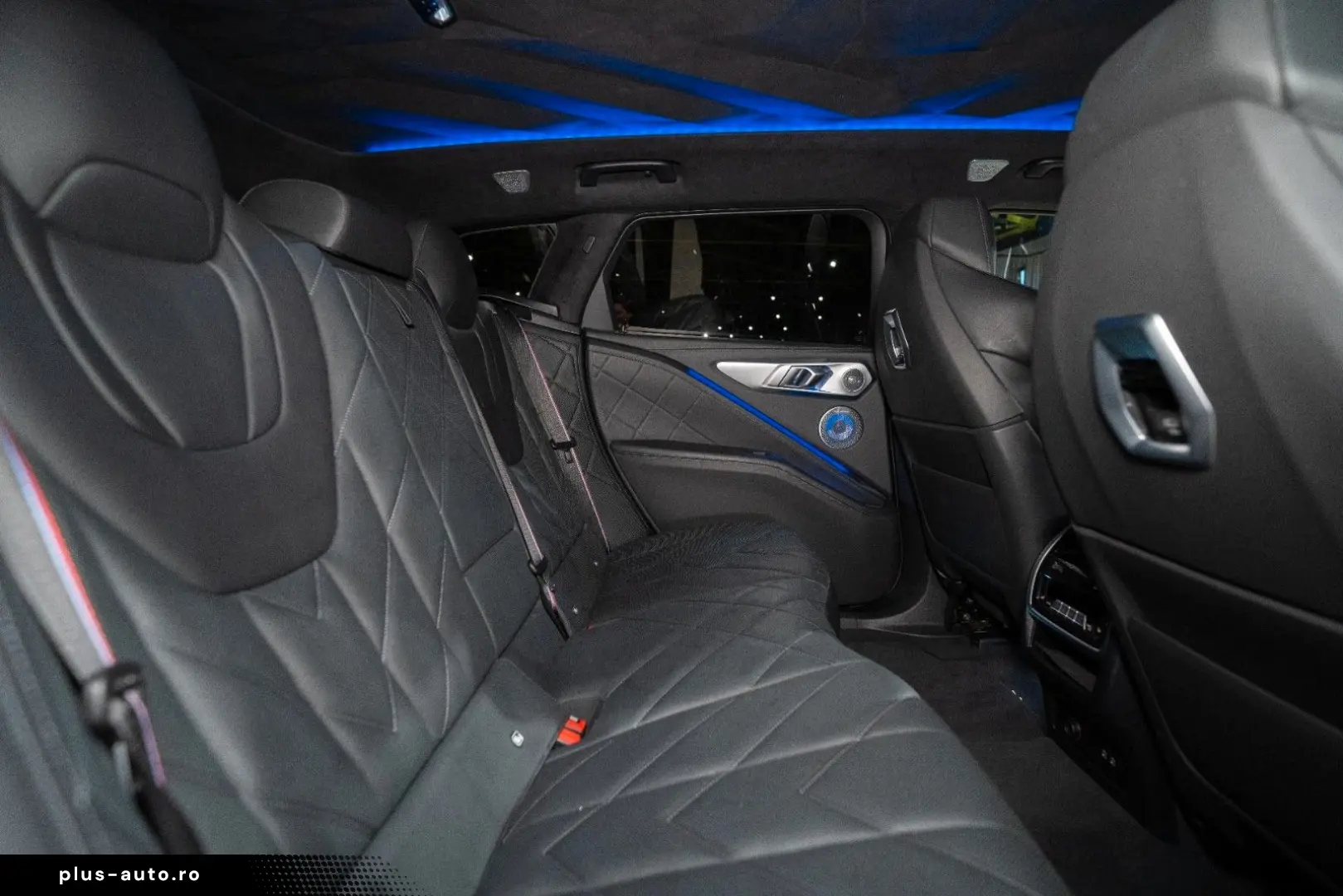 BMW XM 2023 — imagine 27