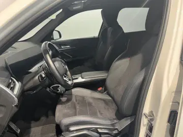 BMW X1 xDrive30e M Sportpaket Head-Up HK HiFi DAB