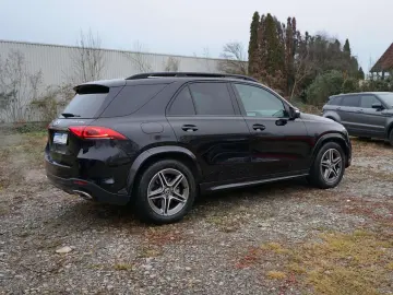 MERCEDES-BENZ GLE 580 4Matic-AMG LiNE-HUD-AHK-PANO-7 SiTZER