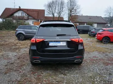 MERCEDES-BENZ GLE 580 4Matic-AMG LiNE-HUD-AHK-PANO-7 SiTZER