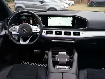 MERCEDES-BENZ GLE 580 4Matic-AMG LiNE-HUD-AHK-PANO-7 SiTZER