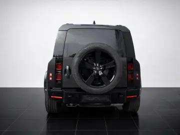 LAND ROVER DEFENDER 110  X-DYNAMIC HSE  D300 AWD