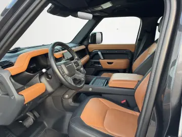 LAND ROVER DEFENDER 110  X-DYNAMIC HSE  D300 AWD