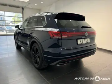 VW Touareg 3.0 TDI 4M Elegance  AHK  LUFTFD  CAM HE