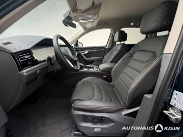 VW Touareg 3.0 TDI 4M Elegance  AHK  LUFTFD  CAM HE