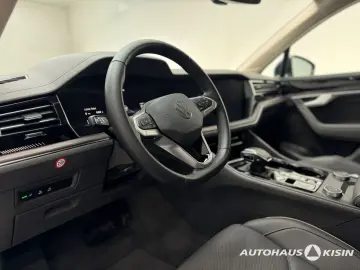 VW Touareg 3.0 TDI 4M Elegance  AHK  LUFTFD  CAM HE