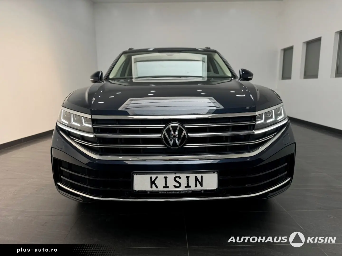VW Touareg 3.0 TDI 4M Elegance  AHK  LUFTFD  CAM HE