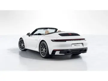 PORSCHE 992 Carrera Cabriolet BOSE 90L SportDesign ACC