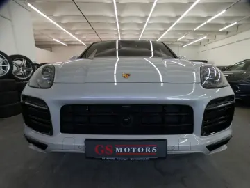 PORSCHE Cayenne Coupe GTS SPORT CHRONO DESIGN PANO ACC