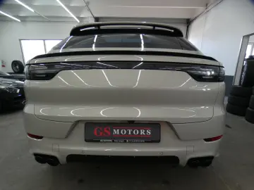 PORSCHE Cayenne Coupe GTS SPORT CHRONO DESIGN PANO ACC