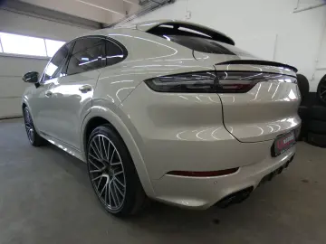 PORSCHE Cayenne Coupe GTS SPORT CHRONO DESIGN PANO ACC