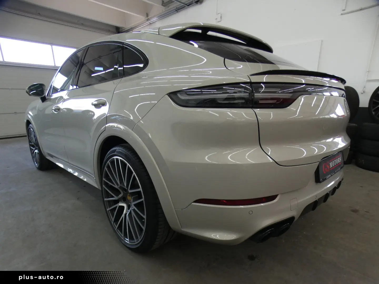 PORSCHE Cayenne Coupe GTS SPORT CHRONO DESIGN PANO ACC