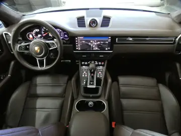 PORSCHE Cayenne Coupe GTS SPORT CHRONO DESIGN PANO ACC