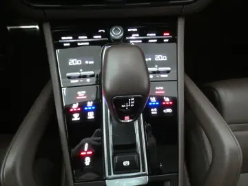PORSCHE Cayenne Coupe GTS SPORT CHRONO DESIGN PANO ACC