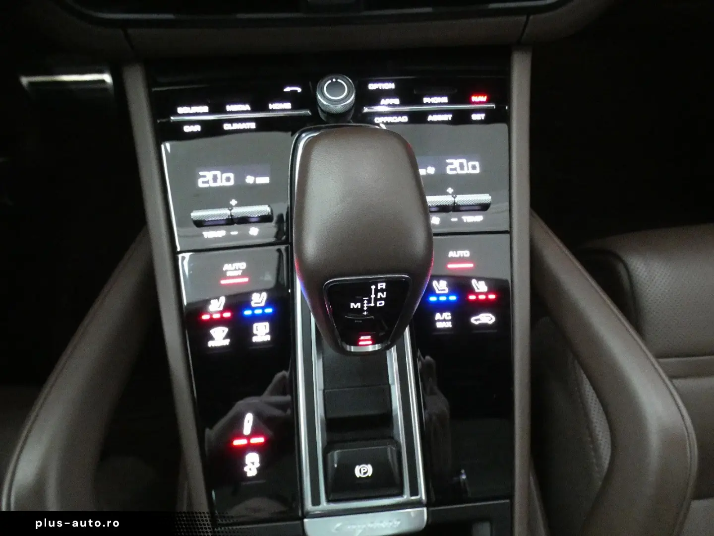 PORSCHE Cayenne Coupe GTS SPORT CHRONO DESIGN PANO ACC