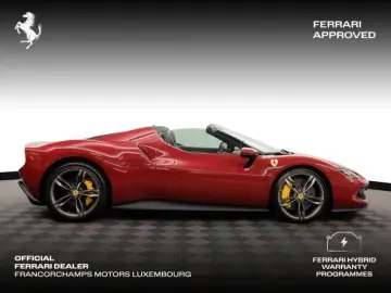 FERRARI 296 GTS 3.0 - 829 cv