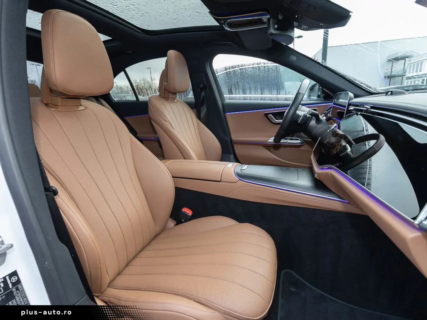 MERCEDES-BENZ E 200 Limousine Pano SpurW W-Paket Key&hellip;