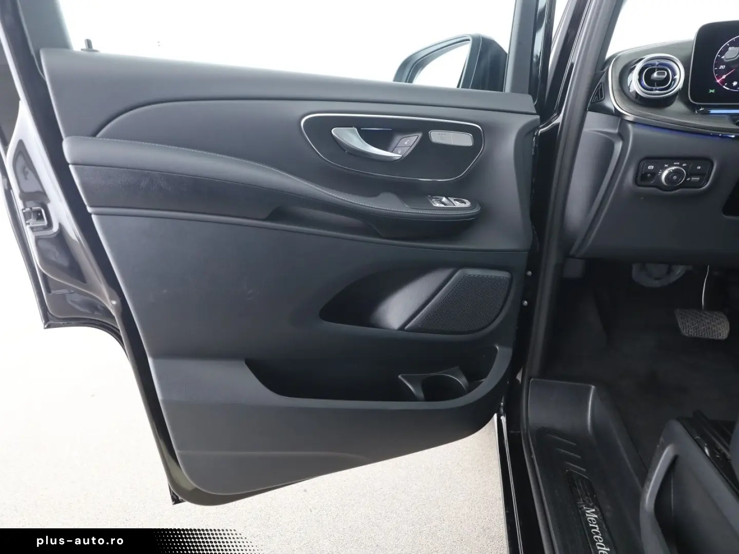MERCEDES-BENZ V 300 d Avantgarde Extralang Distronic&hellip;