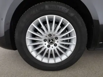 MERCEDES-BENZ V 300 d Avantgarde Extralang Distronic&hellip;