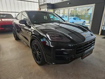 PORSCHE Cayenne GTS Coupe  360  BOSE Matrix 18Wege