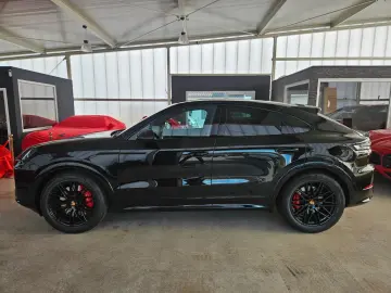 PORSCHE Cayenne GTS Coupe  360  BOSE Matrix 18Wege