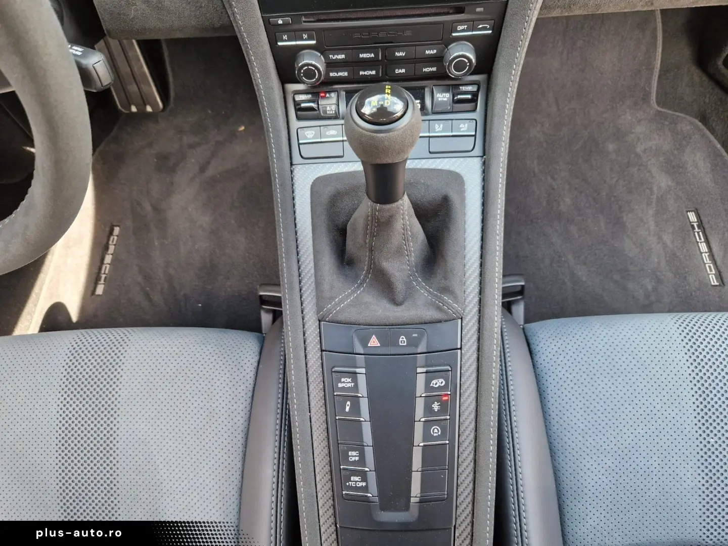 PORSCHE 718 Cayman GT4 RS Weissach-Paket   Liftsystem