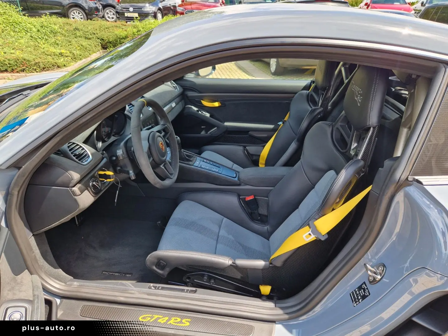 PORSCHE 718 Cayman GT4 RS Weissach-Paket   Liftsystem