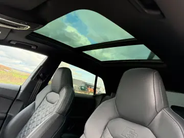 AUDI SQ8 TFSI  STANHEIZUNG AHK PANO B&O HUD