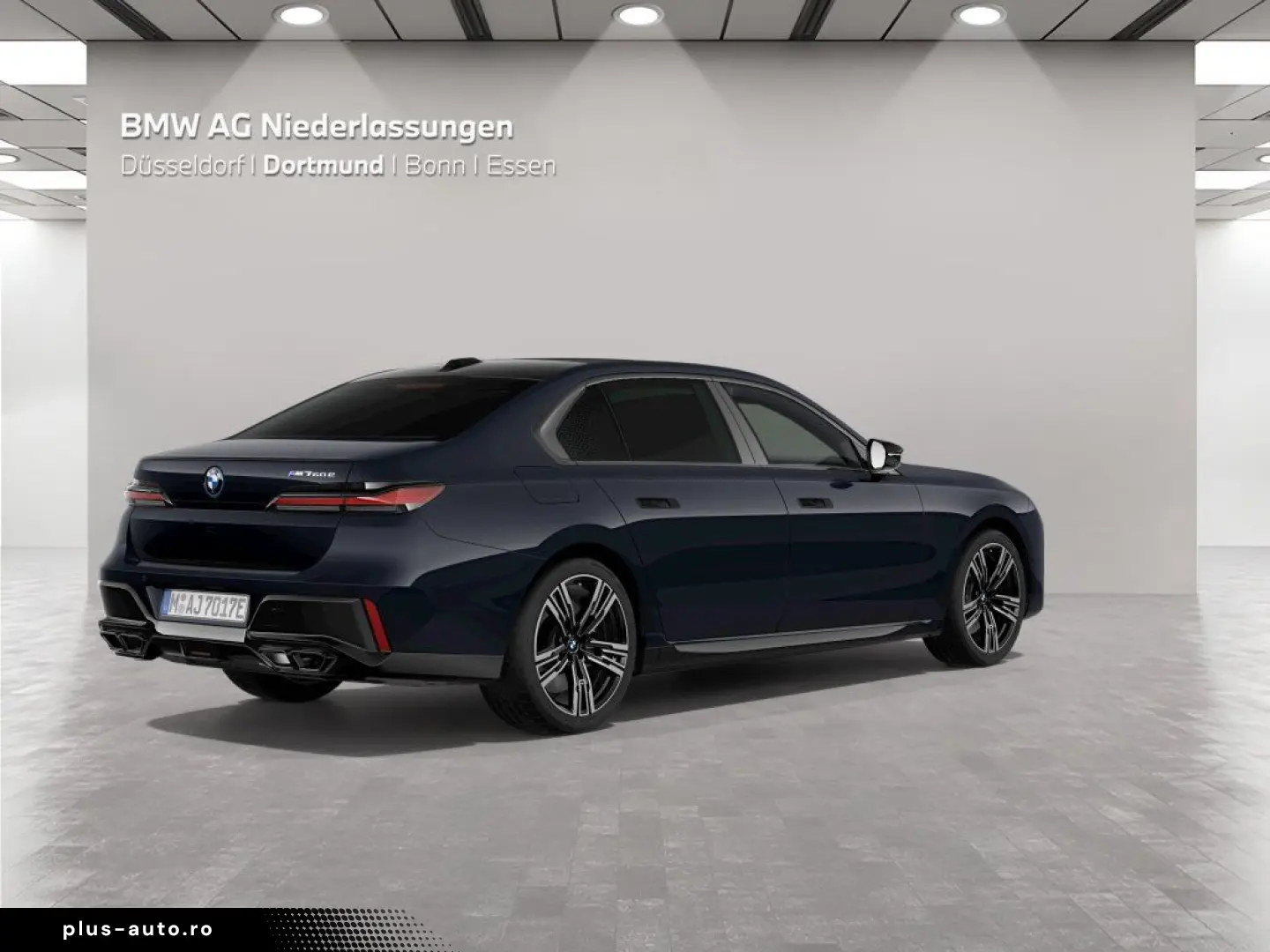 BMW M760e xDrive Limousine M Sport Massage Kamera