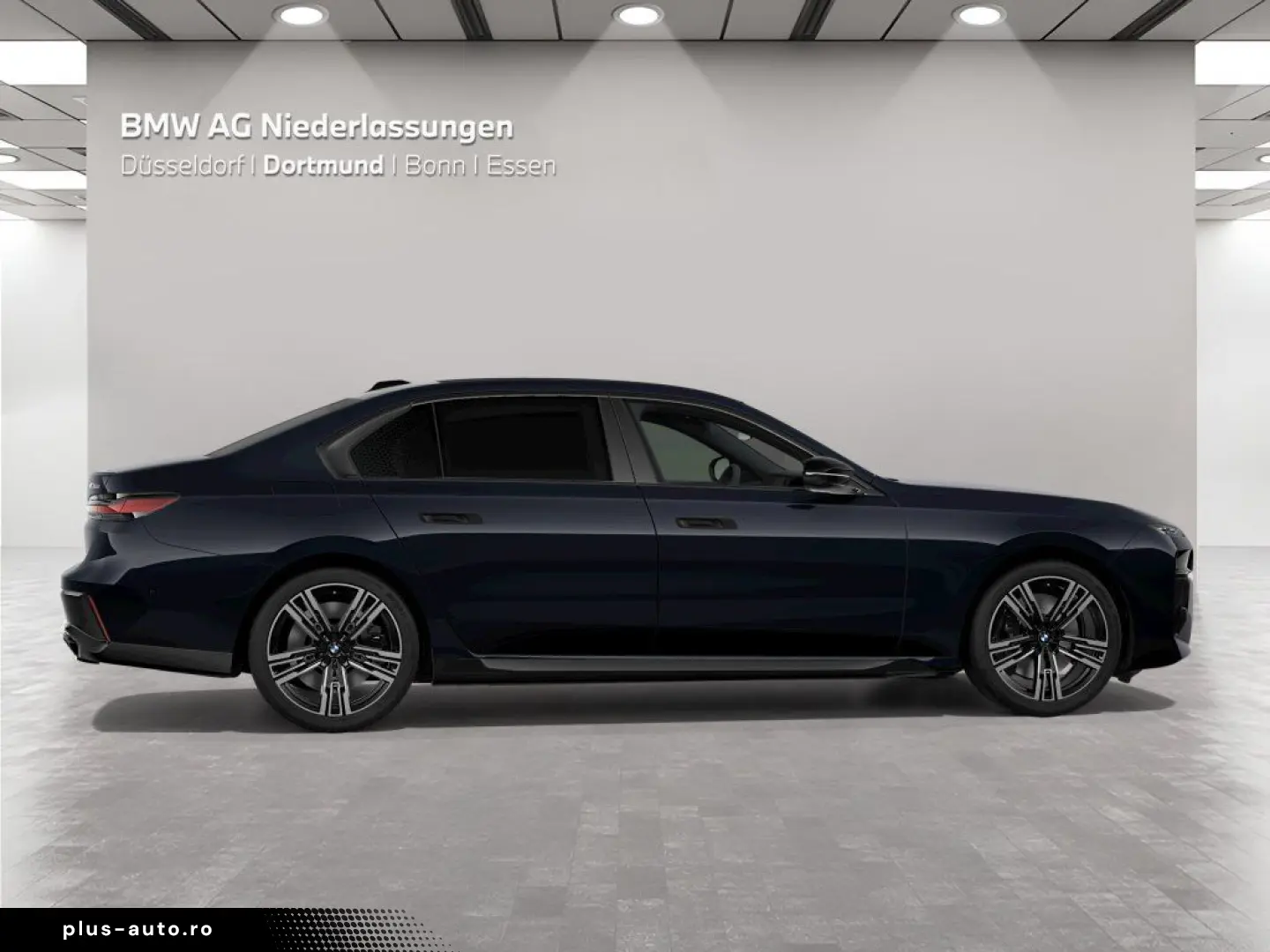 BMW M760e xDrive Limousine M Sport Massage Kamera