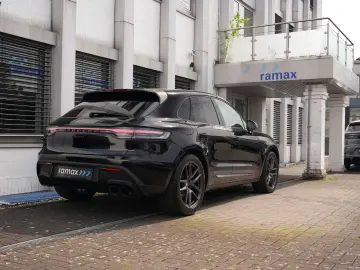 PORSCHE Macan T LUFTF.-PANO-SPORTABGAS.-20 S-VOLL-LEDER