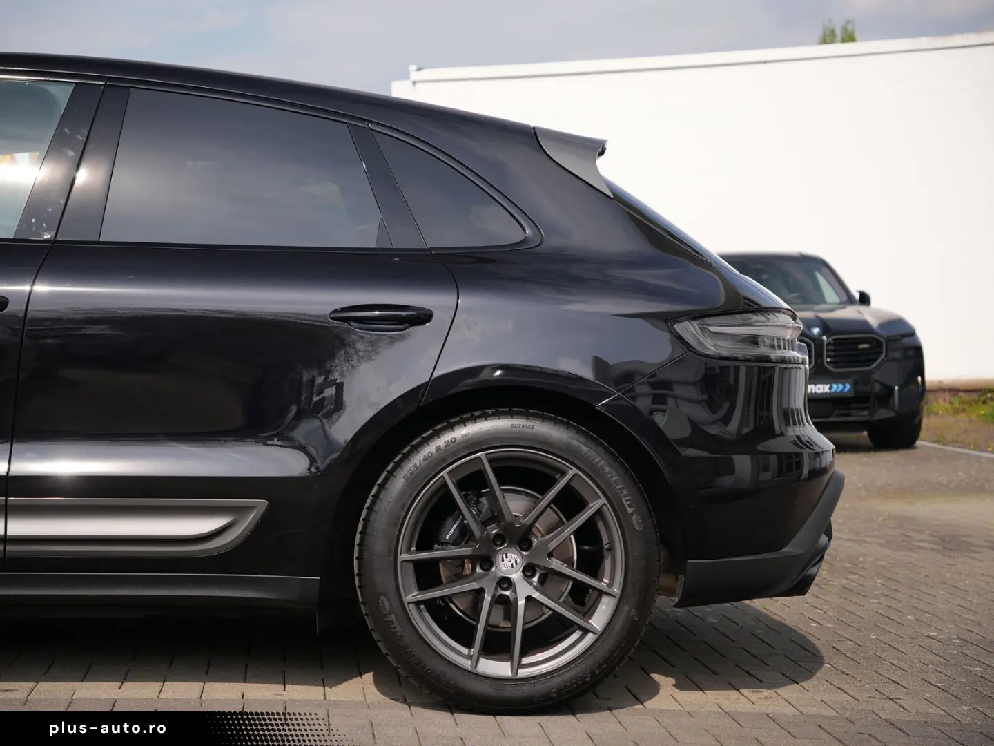 PORSCHE Macan T LUFTF.-PANO-SPORTABGAS.-20 S-VOLL-LEDER